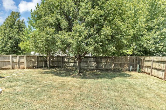 1730 E Winterset Circle, Wichita, KS 67052