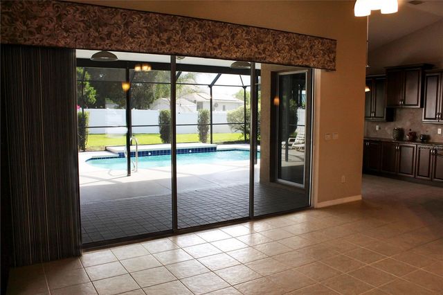 18 WESTMILL LANE, Palm Coast, FL 32164