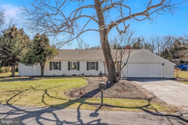 222 HAWICK RD, Inwood, WV 25428