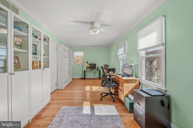 222 HAWICK RD, Inwood, WV 25428