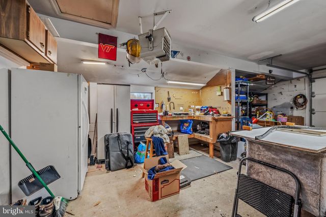 222 HAWICK RD, Inwood, WV 25428