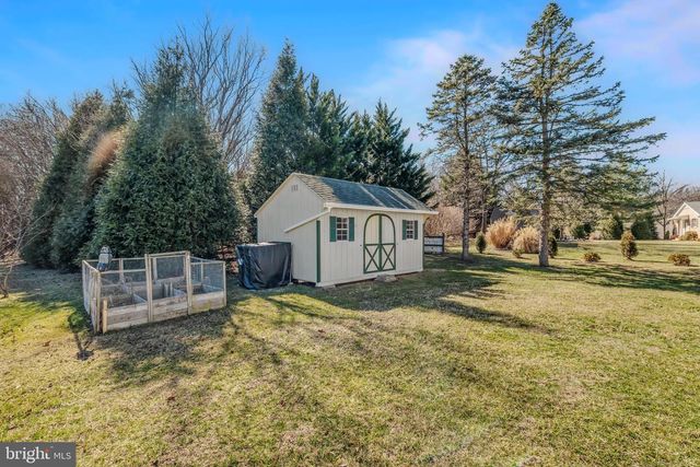 222 HAWICK RD, Inwood, WV 25428