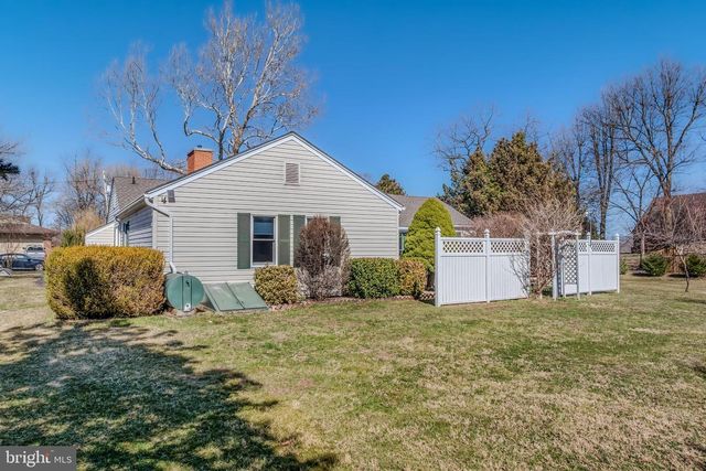 222 HAWICK RD, Inwood, WV 25428