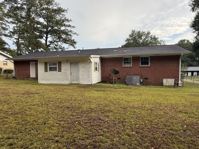1602 Randall Road, Dothan, AL 36303