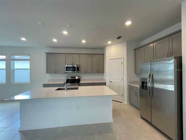 2165 SWEET HONEY LANE, Apopka, FL 32712