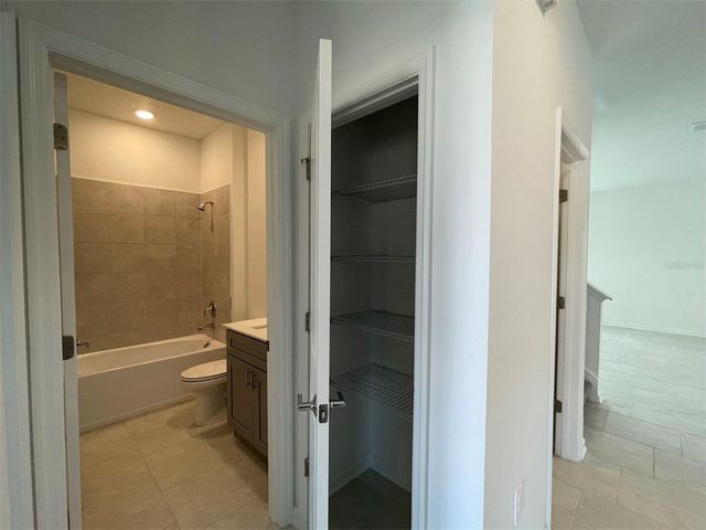 2165 SWEET HONEY LANE, Apopka, FL 32712