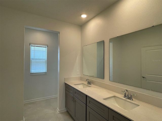 2165 SWEET HONEY LANE, Apopka, FL 32712