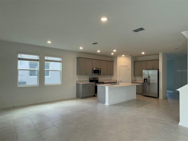 2165 SWEET HONEY LANE, Apopka, FL 32712