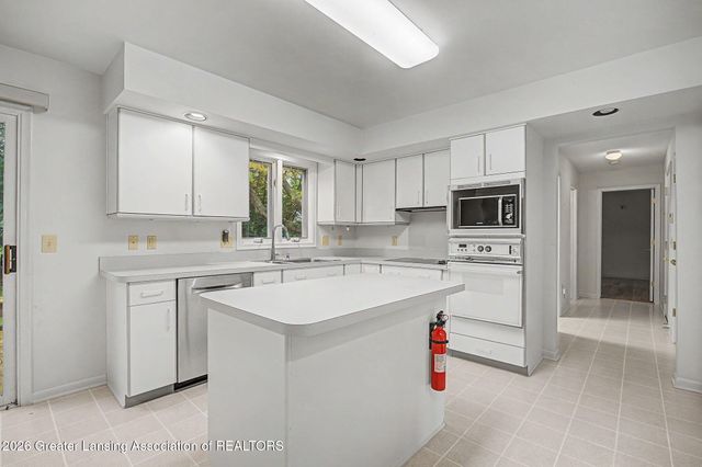 3880 Breckinridge Drive, Okemos, MI 48864