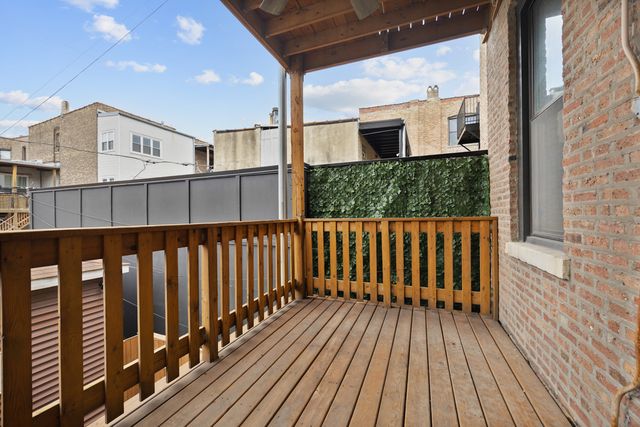 1446 W Lexington Street, Chicago, IL 60607