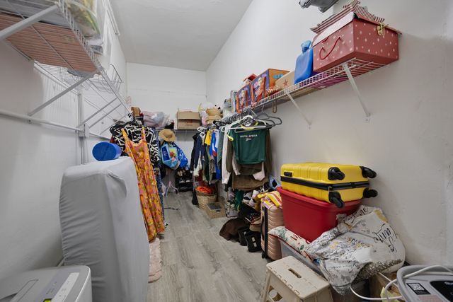 1446 W Lexington Street, Chicago, IL 60607