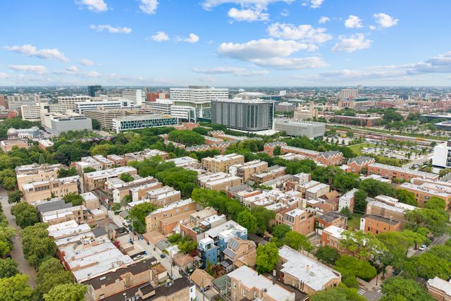 1446 W Lexington Street, Chicago, IL 60607
