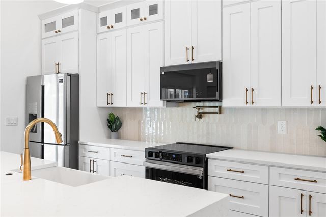 16705 SHEFFIELD PARK DRIVE, Lutz, FL 33549