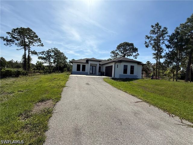4768 40th ST NE, Naples, FL 34120