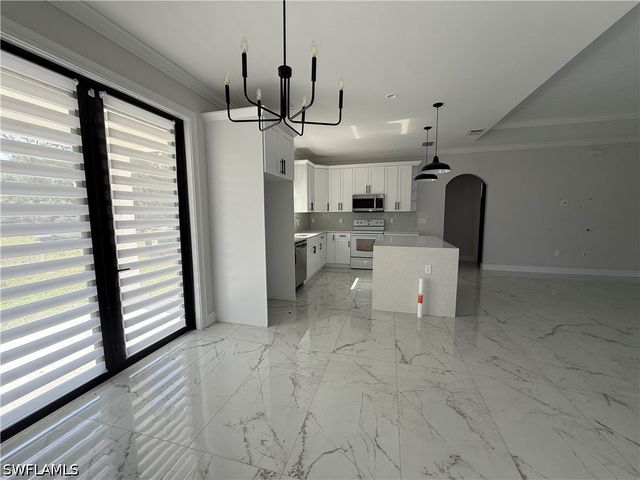 4768 40th ST NE, Naples, FL 34120