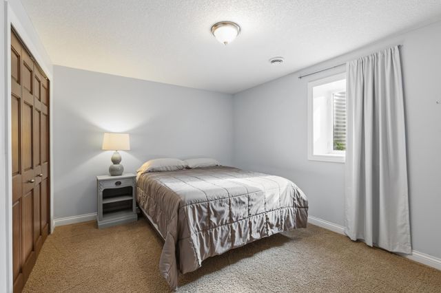 8375 Narcissus Street, Victoria, MN 55386