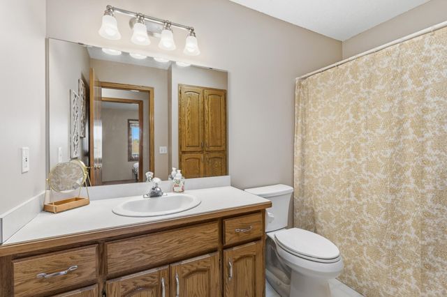 8375 Narcissus Street, Victoria, MN 55386