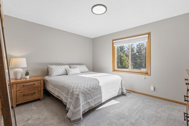 8375 Narcissus Street, Victoria, MN 55386