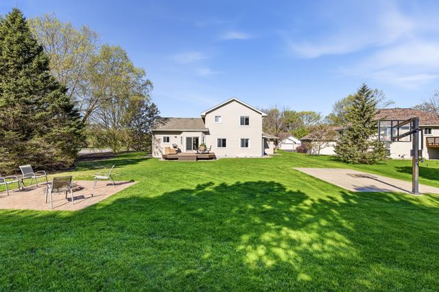 8375 Narcissus Street, Victoria, MN 55386