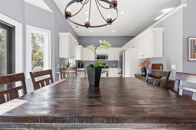8375 Narcissus Street, Victoria, MN 55386