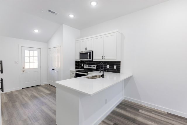 3626 Marshall Street Unit D, Greenville, TX 75401