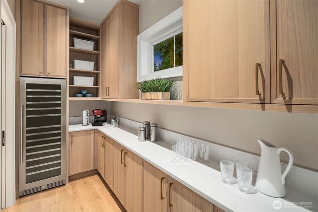 10911 SE 26th Street, Bellevue, WA 98004