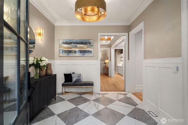 10911 SE 26th Street, Bellevue, WA 98004