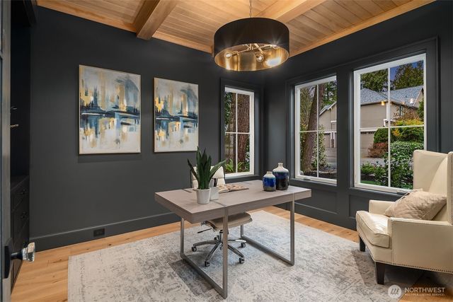 10911 SE 26th Street, Bellevue, WA 98004