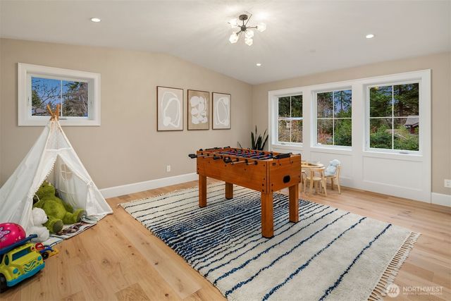 10911 SE 26th Street, Bellevue, WA 98004