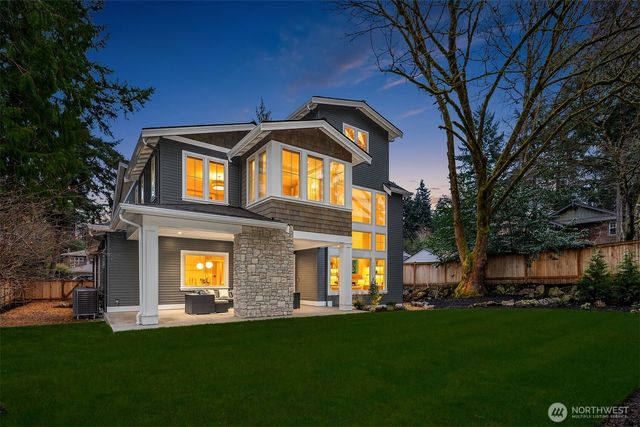 10911 SE 26th Street, Bellevue, WA 98004