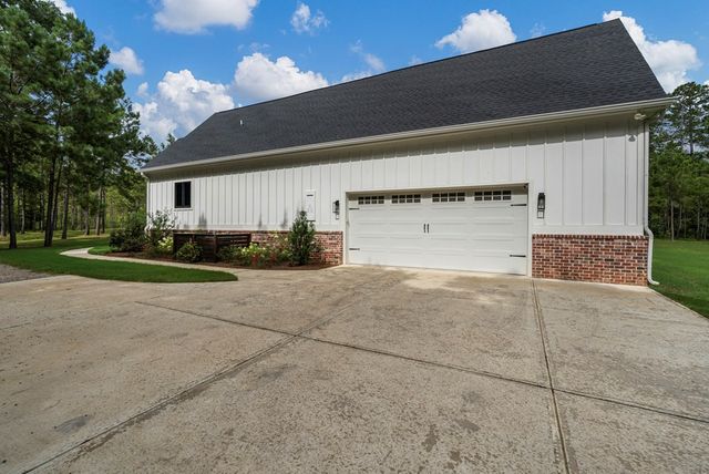 1888 Lee Road 0430, Smiths Station, AL 36877