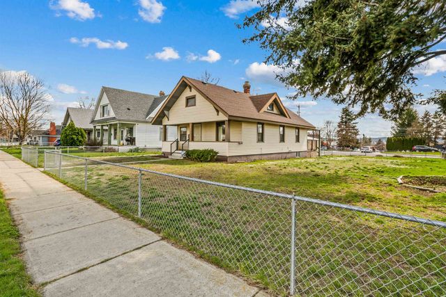 2002 E Dalton Ave, Spokane, WA 99207
