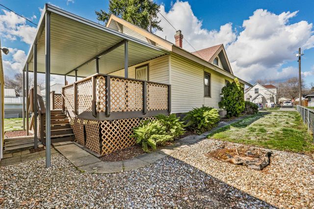 2002 E Dalton Ave, Spokane, WA 99207