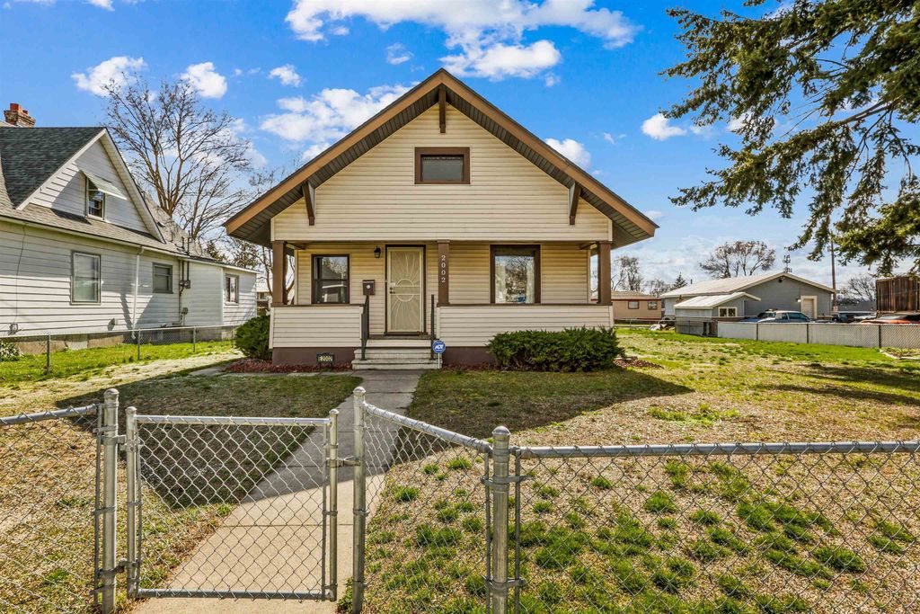 2002 E Dalton Ave, Spokane, WA 99207