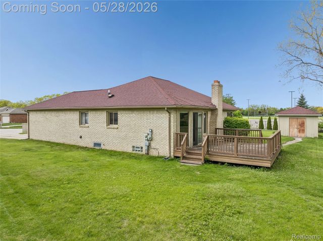 3583 Yardly Court, Sterling Heights, MI 48310