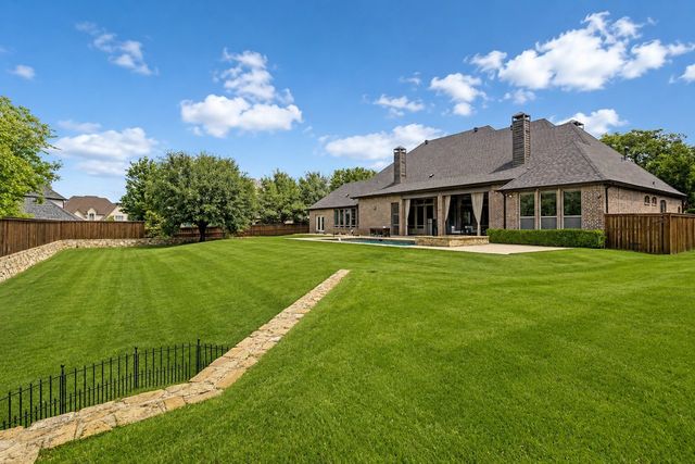 2042 Miracle Point Drive, Southlake, TX 76092