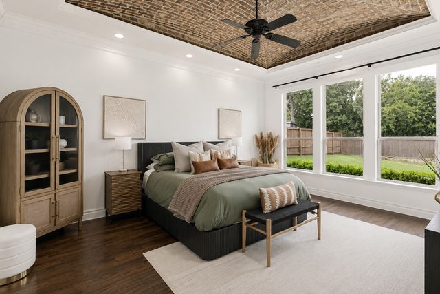 2042 Miracle Point Drive, Southlake, TX 76092