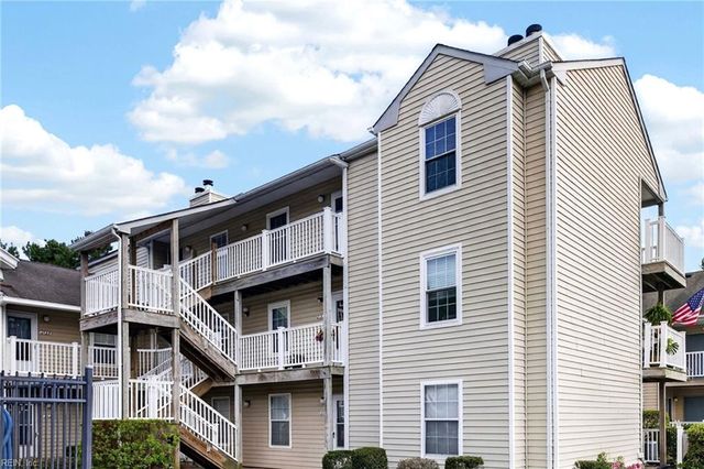 2135 Retreat CT, Virginia Beach, VA 23454