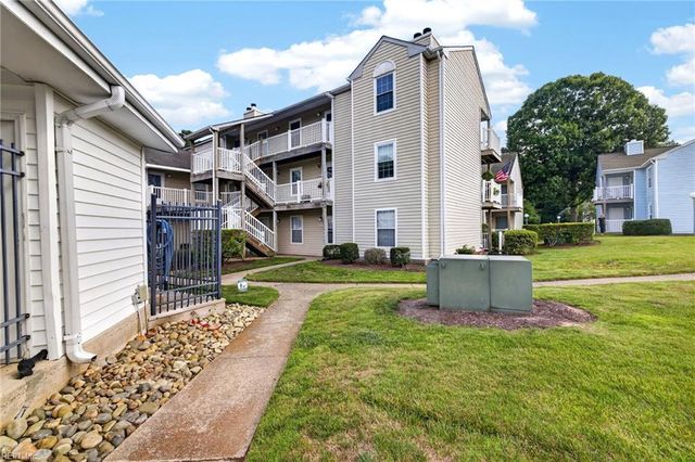 2135 Retreat CT, Virginia Beach, VA 23454