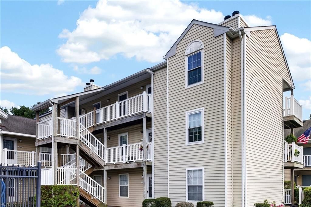 2135 Retreat CT, Virginia Beach, VA 23454