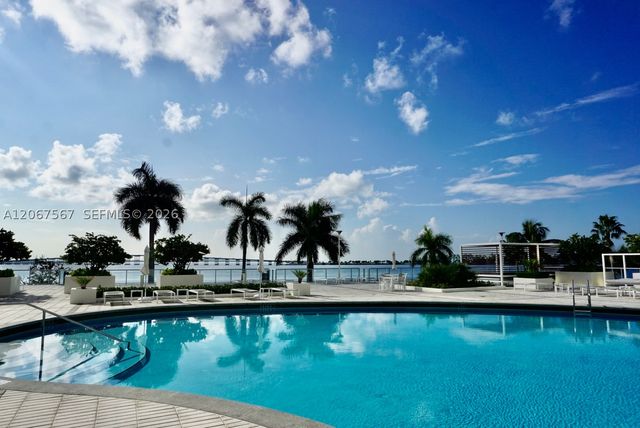 1541 Brickell Ave A3302, Miami, FL 33129
