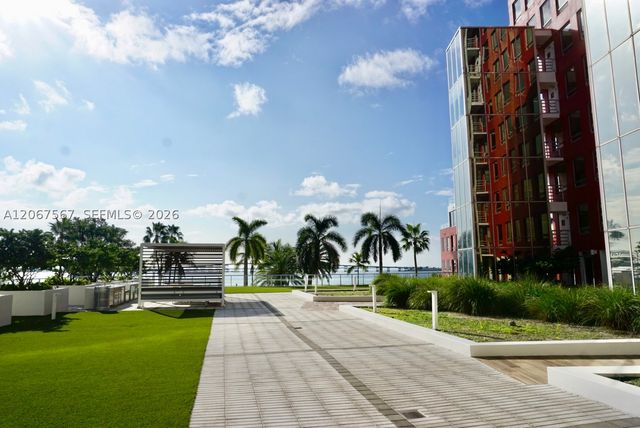 1541 Brickell Ave A3302, Miami, FL 33129