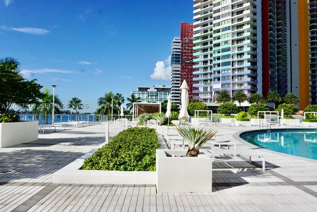 1541 Brickell Ave A3302, Miami, FL 33129