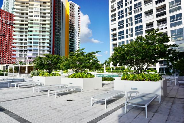 1541 Brickell Ave A3302, Miami, FL 33129