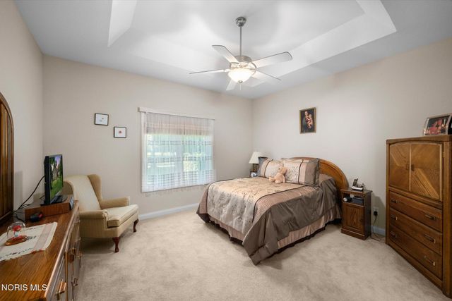 8339 Sycamore Woods Lane, Holland, OH 43528