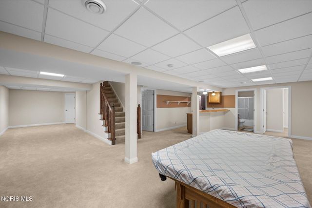 8339 Sycamore Woods Lane, Holland, OH 43528