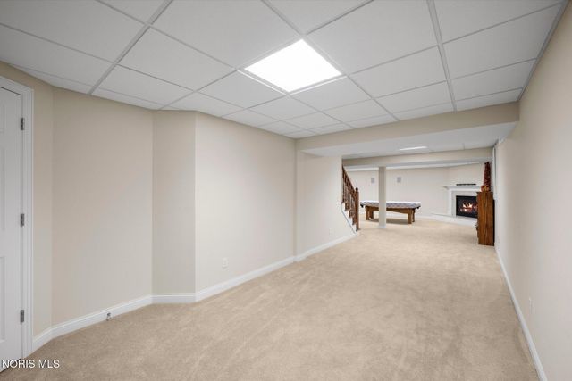 8339 Sycamore Woods Lane, Holland, OH 43528