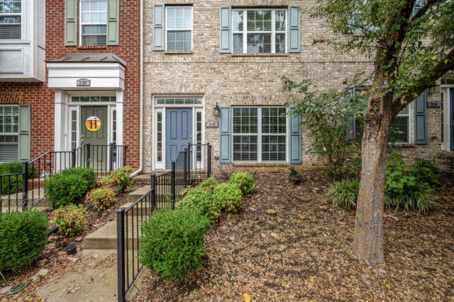 2118 Middle Tennessee Blvd, Murfreesboro, TN 37130