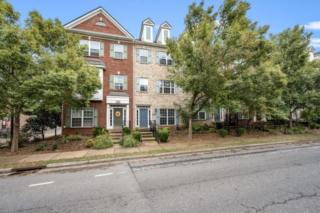 2118 Middle Tennessee Blvd, Murfreesboro, TN 37130