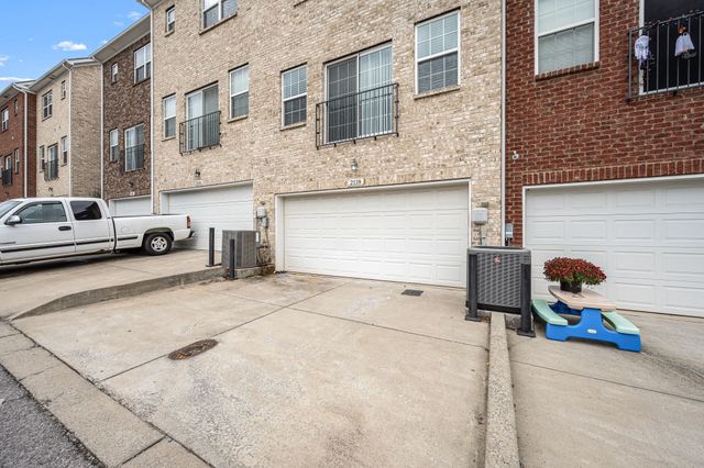 2118 Middle Tennessee Blvd, Murfreesboro, TN 37130